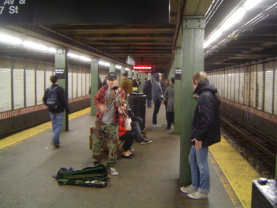 Joshua Bell performing in Washington DC Metro Station